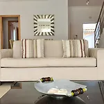 Villa Do Golfe - Private Pool, Modern Charm Βίλα Amoreira (Leiria)