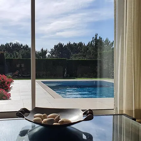 Do Golfe - Private Pool, Modern Charm *